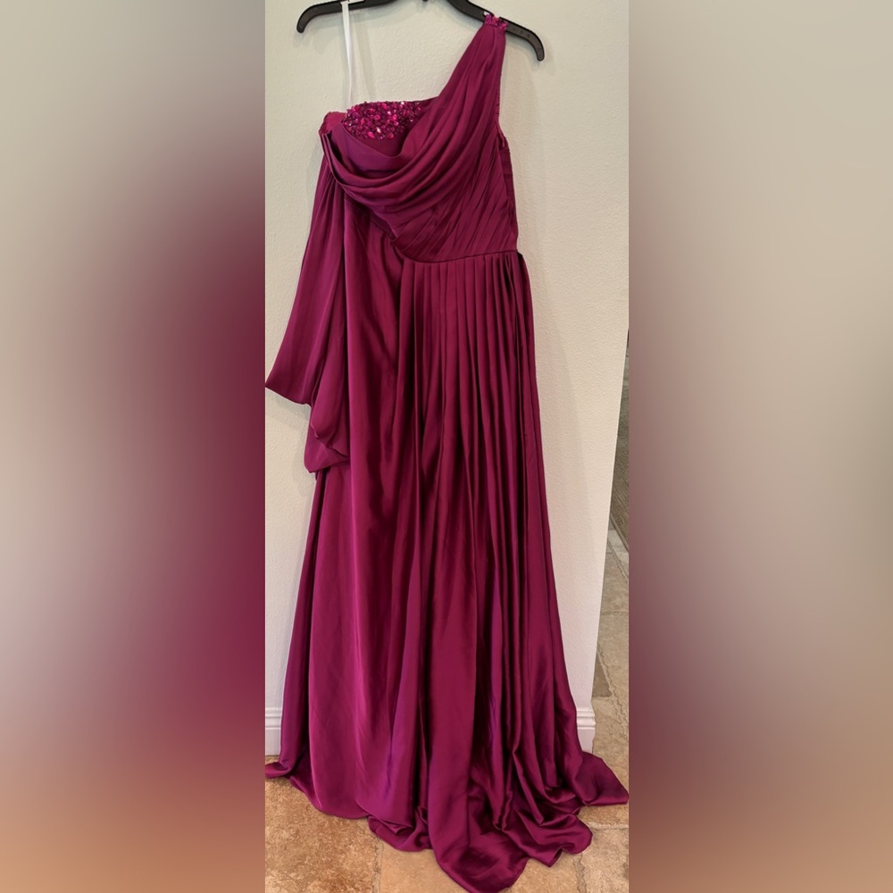 Magenta Pink Gorgeous One Shoulder Formal Evening Gown